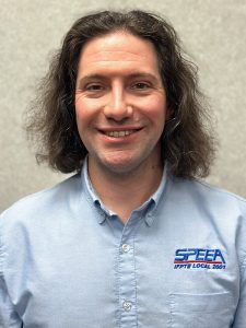 Alex Phillips headshot